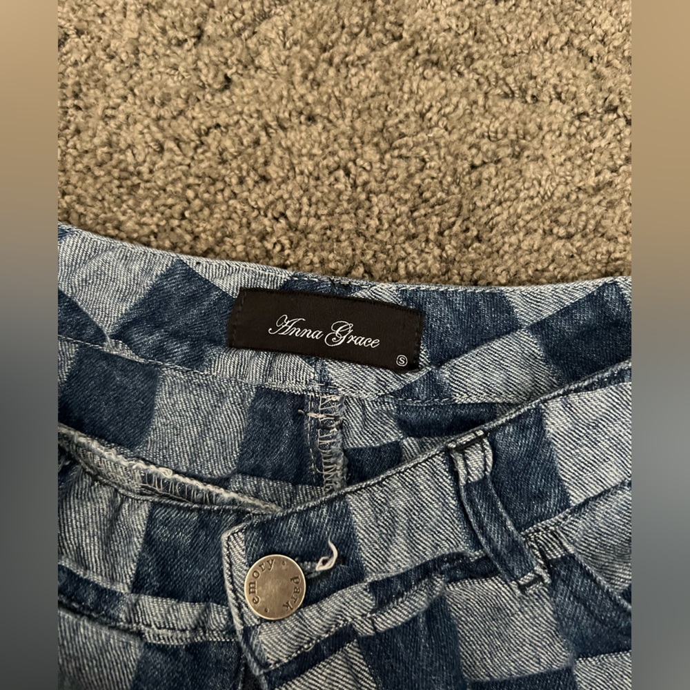 Checker Jeans! - Picture 3 of 3
